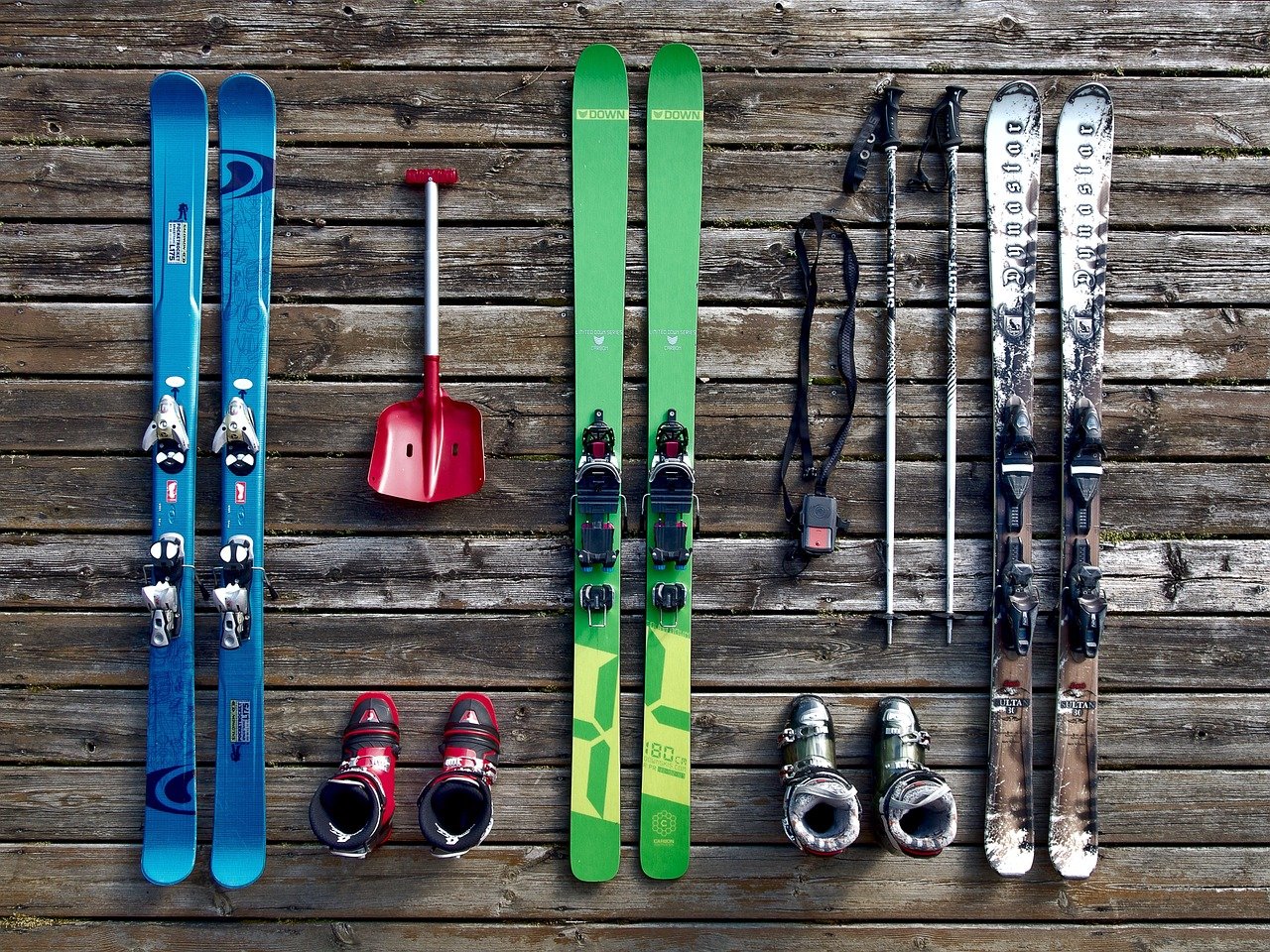 День зимних видов спорта: в России стали чаще продавать лыжи и коньки