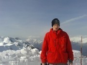 Инструктор по сноуборду и горным лыжам Николай Калинин