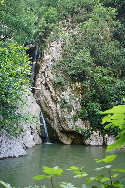 Агурские водопады и Орлиные скалы. Сочи