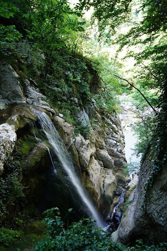 Агурские водопады и Орлиные скалы. Сочи