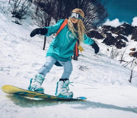  Горнолыжные курорты готовятся к открытию сезона: Кировск, Шерегеш и Сочи ждут вас!