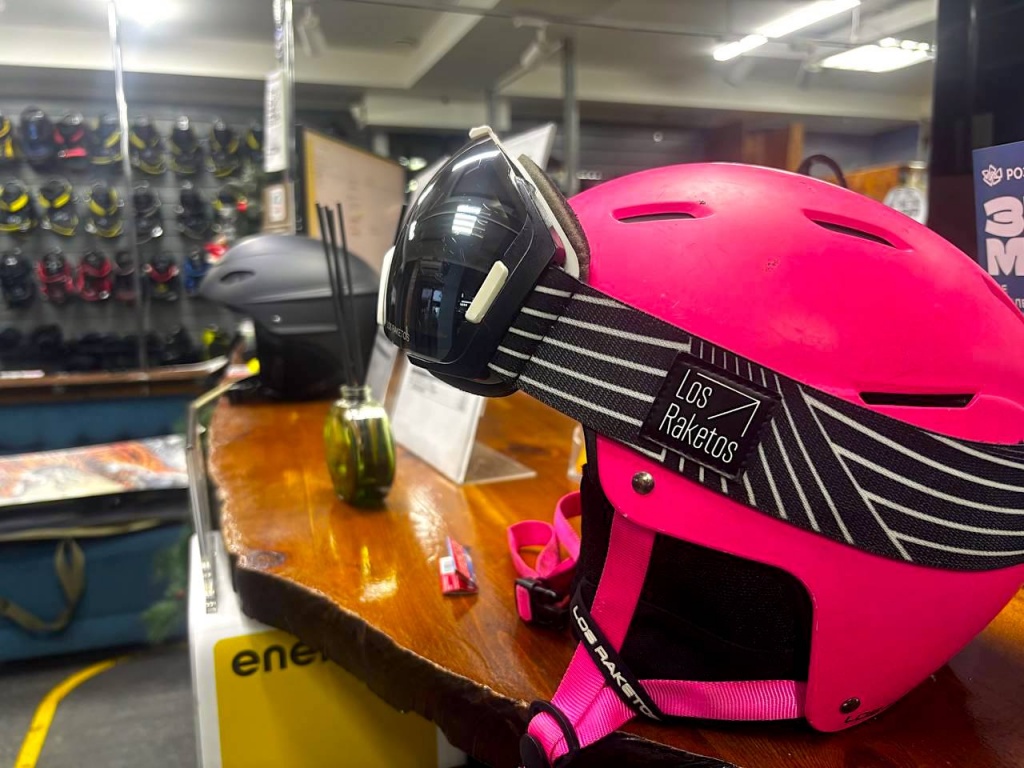 Горнолыжный прокат в Красной Поляне